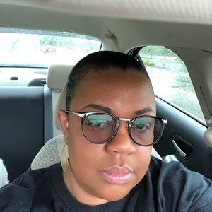 Meet your Posher, Devre